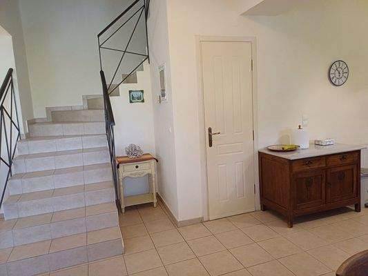 Villa-For-Sale-In-Theriso-Chania20240910_174943.jp