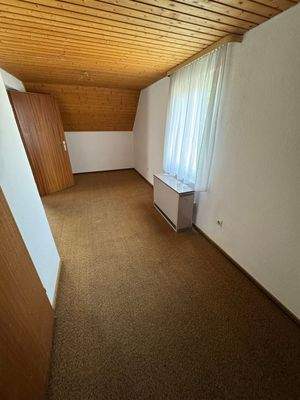 Kinderzimmer-Wohnung-OG