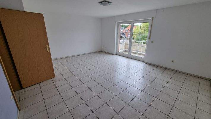 Wohnzimmer unten 3.jpg