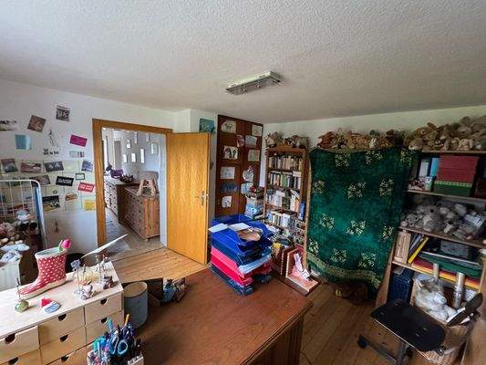 14 OG Raum 1 weitere Ansicht.JPEG