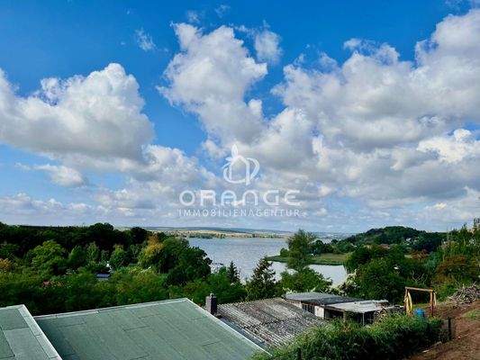 Rundblick vom Grundstück