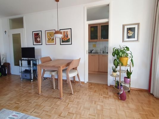 Essplatz im Wohnzimmer 