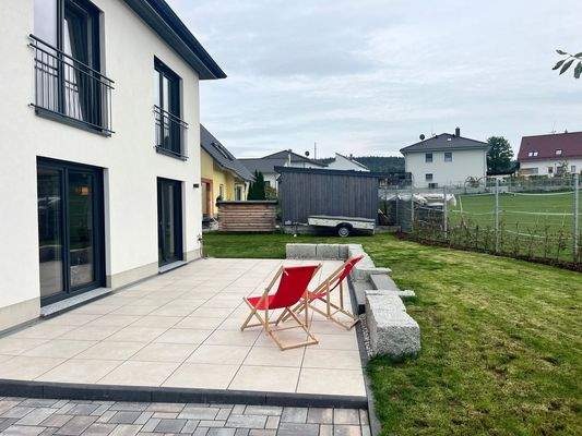 Hausbau ganz individuell geplant - massiv Stein au