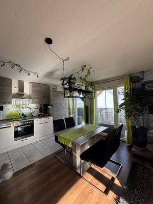 Offene Küche mit Eßbereich 