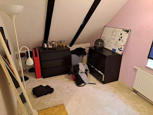 Schlafzimmer (2).jpg