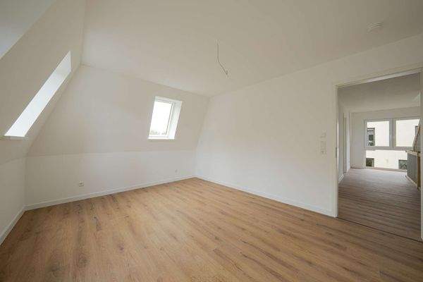 Schlafzimmer 1 mit Balkon