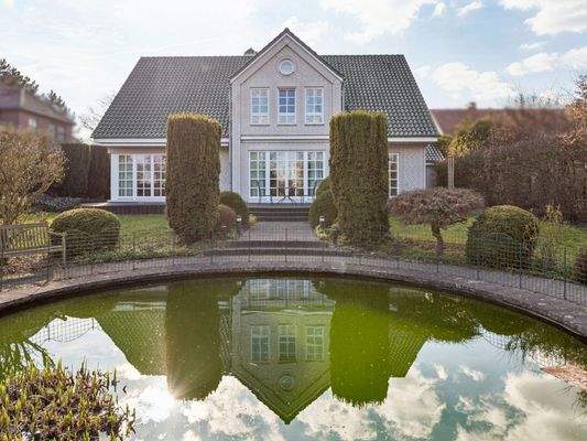 Rückansicht mit Garten