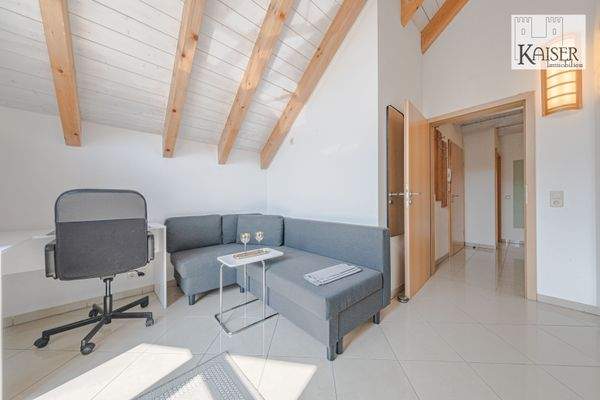 3 - 6-ZimmerWhg. OG+DG, Teil Whg. DG (4)