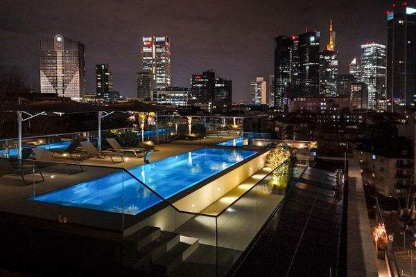 SKYPEARL - ULTIMATE LUXURY