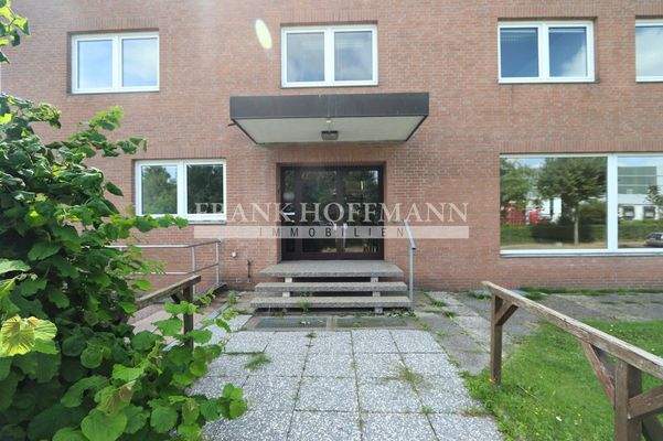 M2270 Ansicht Hauseingang