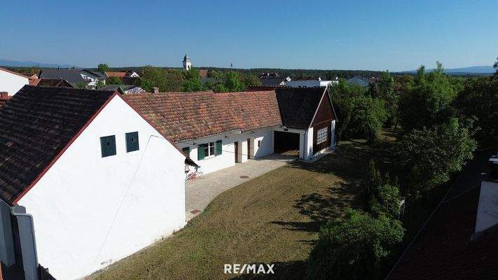 Drohnenasnicht Innenhof