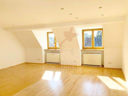 DG-Wohnung: 1. DG Wohnzimmer