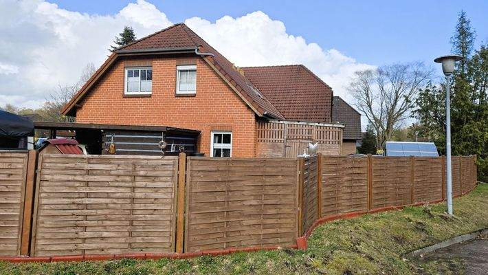 Ruhiges Wohnen mit einer praktischen Nähe zum Orts