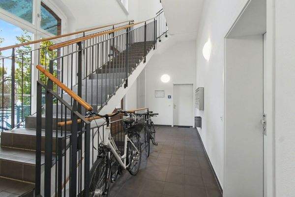 Hauseingang und Briefkästen