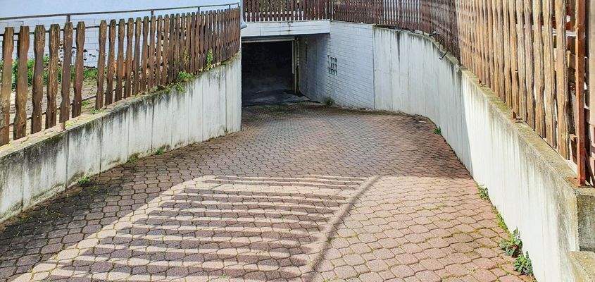 Einfahrt Tiefgarage