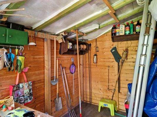 Gartenhaus neben der Küche