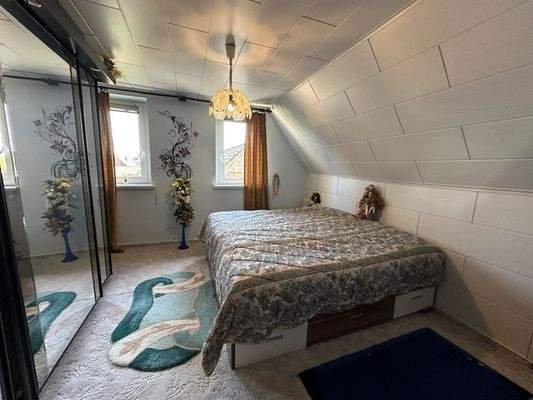 Schlafzimmer II im Dachgeschoss