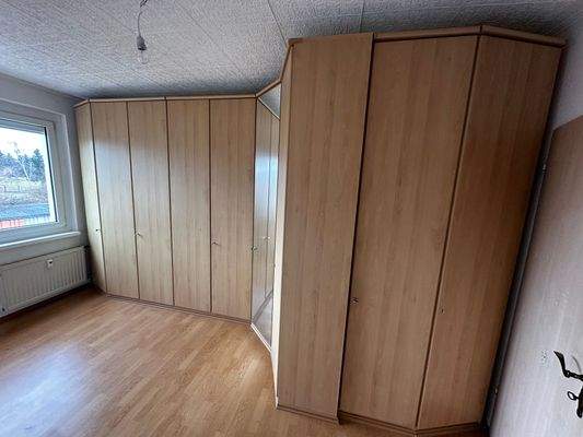 Schrank Schlafzimmer.jpeg