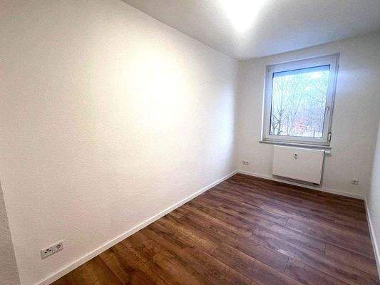 Kind / Arbeitszimmer