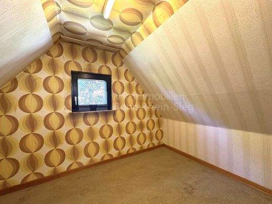 Abstellfläche Dachgeschoss