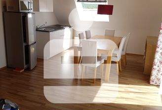 Küche und Essbereich