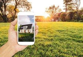 grundstueck-haus-landschaft-suche-Kampagnenmotiv.j