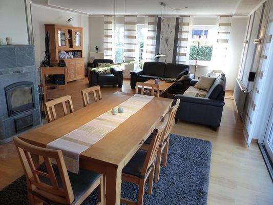 Wohn- Esszimmer
