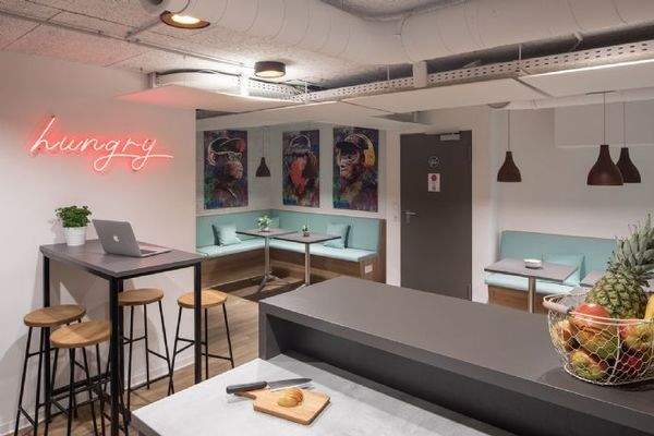 THE FIZZ Aachen Gemeinschatfsküche