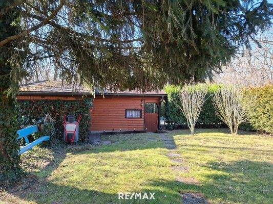 Ferienhaus Gartenansicht