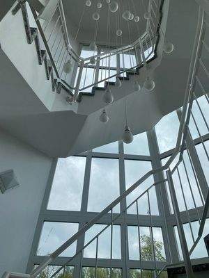 Repräsentative Architektur im Treppenhaus (14)