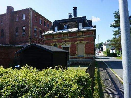 Rückseite mit Garten