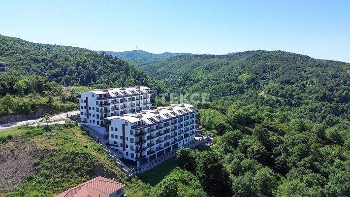 Elegant Apartments in a Complex with Rich Facilities in Yalova