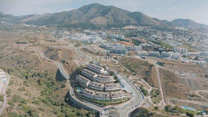 Sea-View Townhouses with BREEAM Certificate in Fuengirola