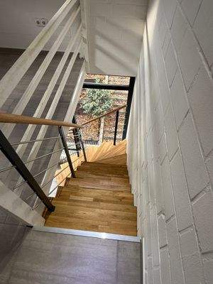 012 Treppe zum OG.JPG