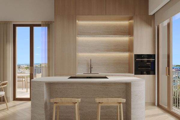 Essbereich mit Kücheninsel