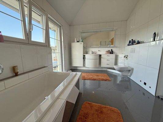 Bad/WC im Obergeschoss