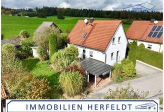 Sehr schönes Einfamilienhaus