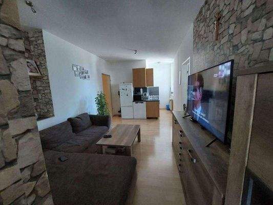 Wohnbereich mit offener Küche