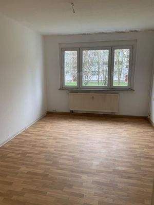 Leeres Zimmer mit Parkett