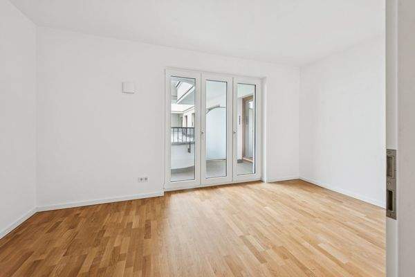 backbone_560689-A_019_WEB