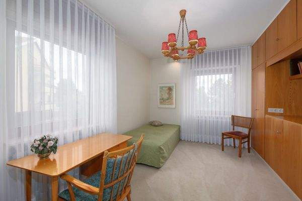 Gästezimmer/Kinderzimmer EG