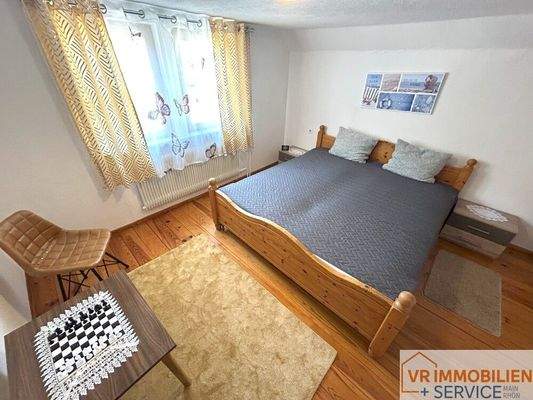 Schlafzimmer Wohnhaus DG