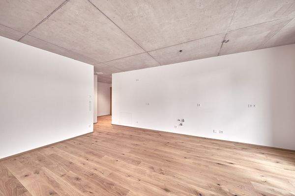 Wohnküche mit Blick zur Küchenzeile - HERDERGÄRTEN 3.0.4