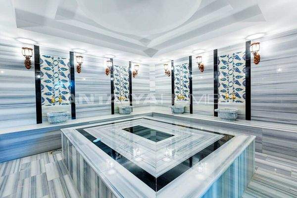 Furnished Property in a Complex 500 M from the Sea in Alanya