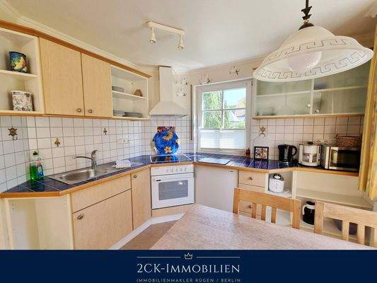 Küche mit Elektrogeräten