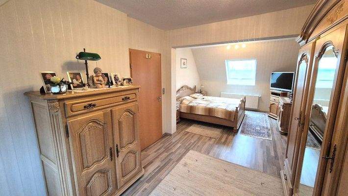 Ihr Schlafzimmer im OG