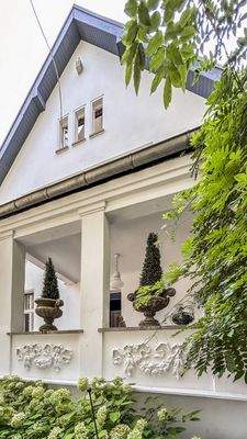 Facade details in summer