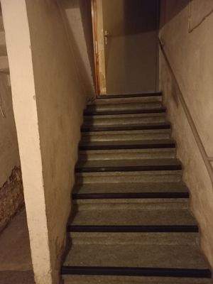 Treppenraum_Keller.jpg