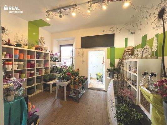 Raum 2 Geschäftsfläche