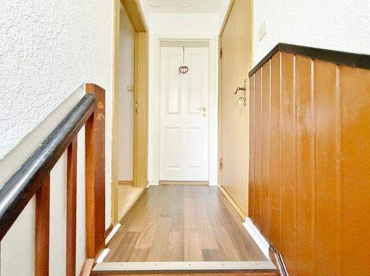 1. Haus – Eingang zur OG-Wohnung